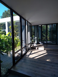 Photo n°4 de Atelier Conception Mobilier Métallique à Bayonne (Société de fabrication d'escaliers)