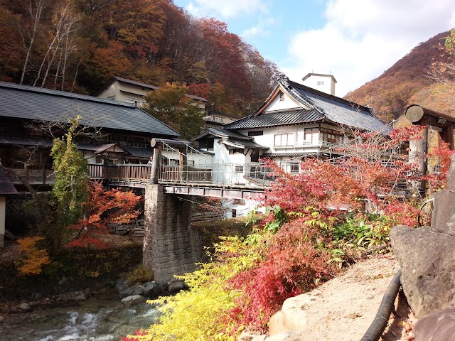宝川温泉 宝川山荘