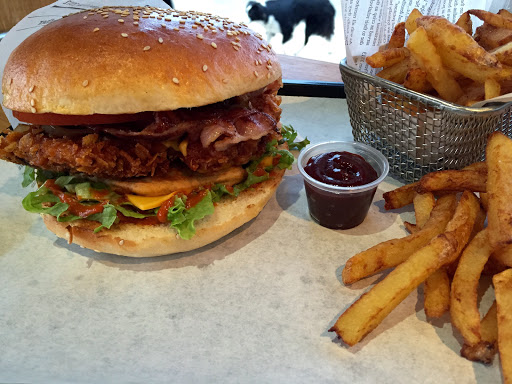 Photo 2 - Aloha beach burger