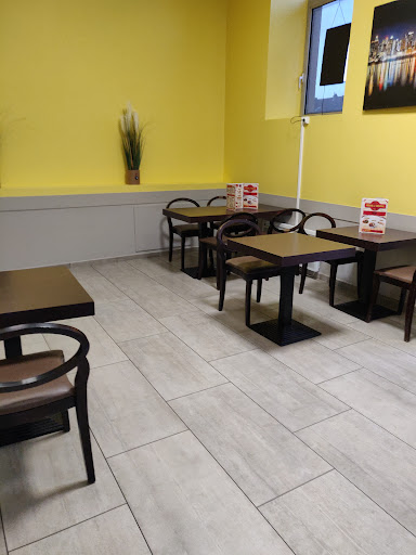 Photo 3 - Clérey Burger Shop