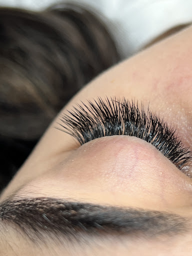 Courbecils - Extensions de cils, sourcils Logo