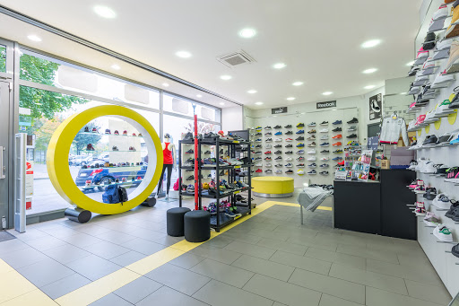 S2 Sneakers Specialist Saint-Gratien - Thumbnail