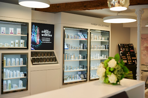 Lindberg Cosmetics