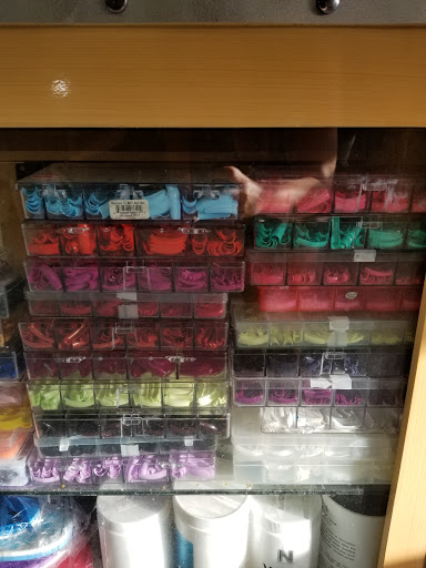 TP Nails - Visual