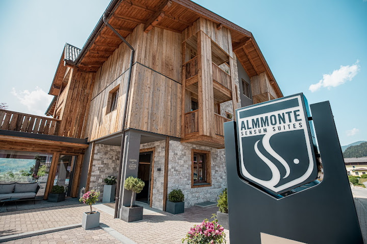 Almmonte Sensum Suites Designhotel by null