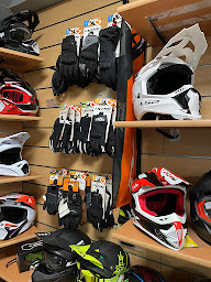Photo n°15 de CITY BIKE SHOP - VELOLAND LIBOURNE à Libourne (Magasin de motos)