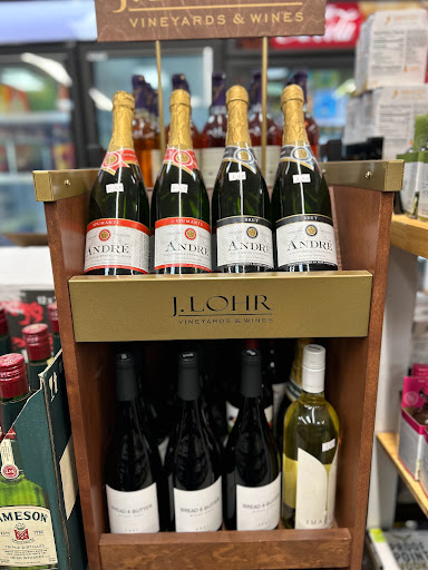 STAR LIQUOR & TOBACCO - Thumbnail