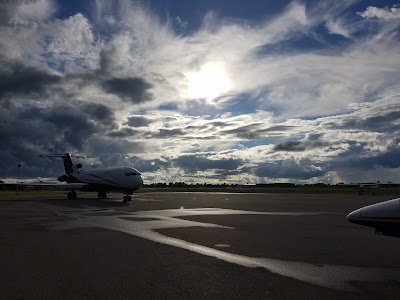 Photos of Capital Region International Airport