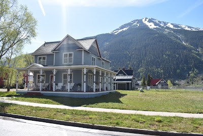 Silverton City Hall