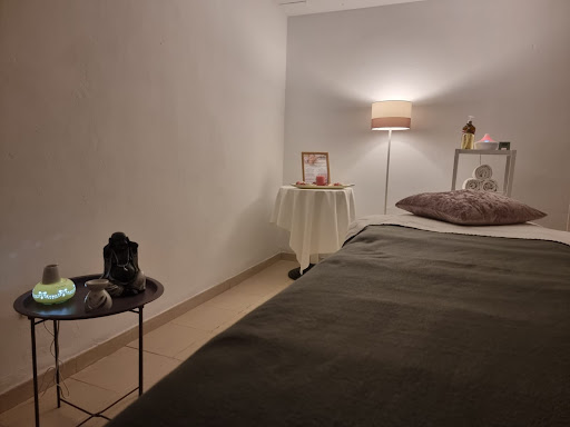 Marta Beauty & Massage - Centro de Masajes y Bienestar