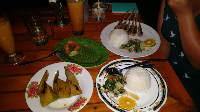 Warung Celagi