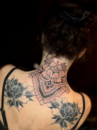 BlackSmith Tattoo Studio - Visual