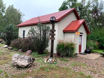 River Valley Lodge & Campground