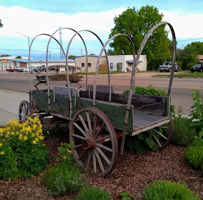 Monument Inn & Suites