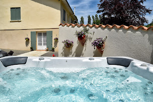 Photo n°1 de La Junnel Holiday Gite à Soumensac (Gîte)