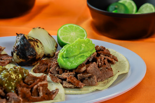Karbón Taquería