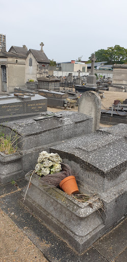 Vieux cimetière de La Courneuve - Thumbnail