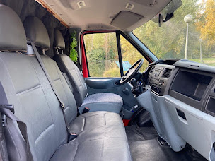 Photo n°25 de VanMoov à Villeneuve-la-Garenne (Vendeur de voitures d'occasion)