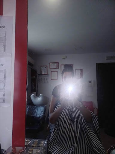 Peluquería Rocío Muñoz - Thumbnail