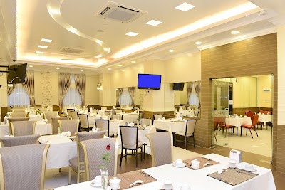 Photos of Hotel Grand United (Ahlone Branch)