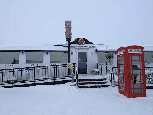 Queen's Diner - Visual