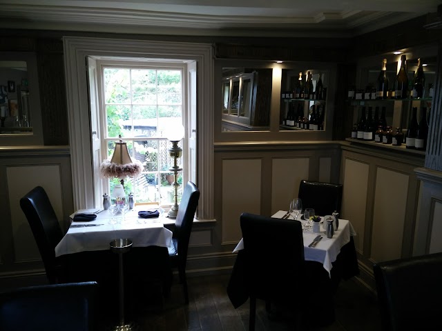 Estbek House Hotel