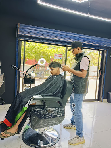 KING BARBER SHOP 👑