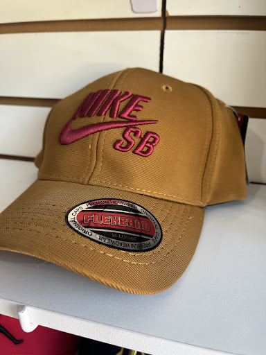 JB Caps - Visual