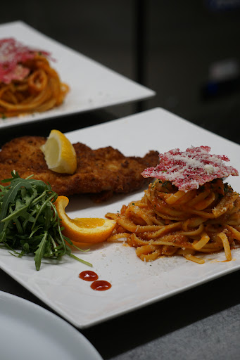 Photo 2 - Laudun Burger