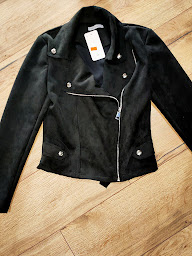 Photo n°7 de Nana sape à Petiville (Magasin de vêtements pour femmes)