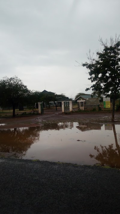 Photos of Equator Crossing Mogotio