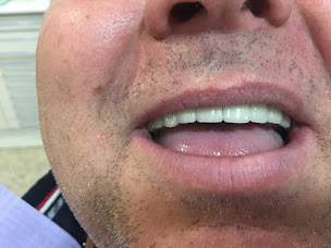 Photo n°20 de Dr Amadeo RAMOS à Sainte-Marie-la-Mer (Dentiste)