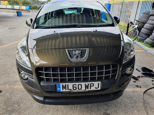 Splash Hand Car Wash & Valeting services Ltd - Thumbnail