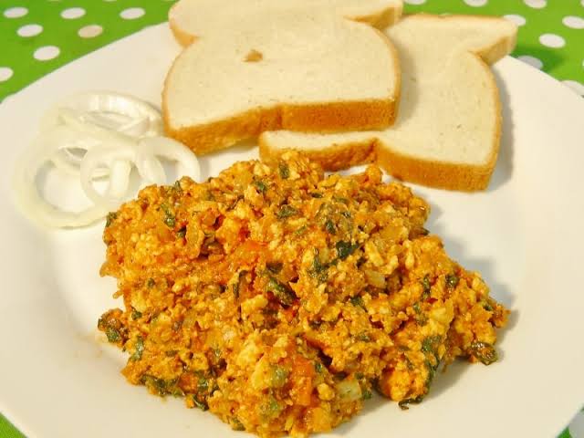 Guruji Tiffin Service Homely Kitchen