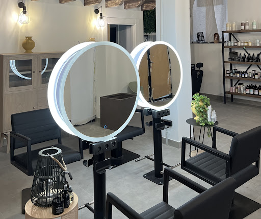 Mirella Puente Salón de Belleza