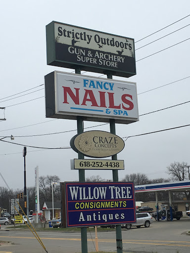 Willow Tree Consignments - Visual