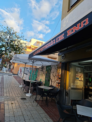 La Cafetería De Ena Logo