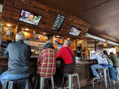 3Peaks Public House & Taproom