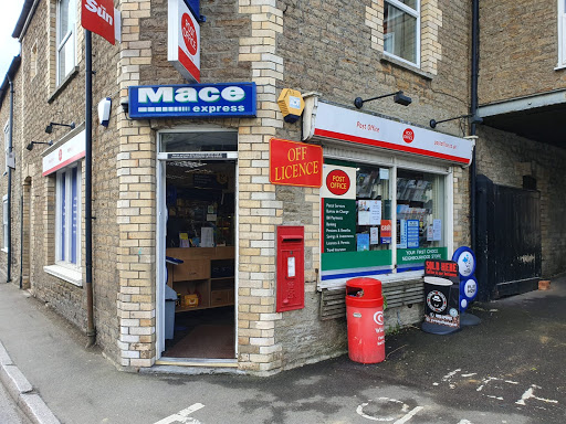 Henstridge Village Store