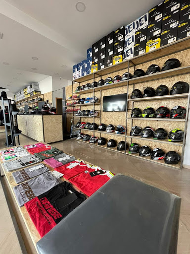 Dueruotestore - Visual