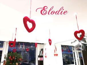 Photo n°21 de Elodie Coiffure Institut de Beauté à Paris (Salon de manucure)