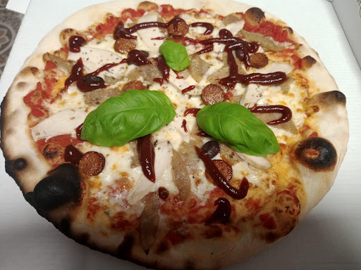 Photo 2 - Le Pizzburg Dinner