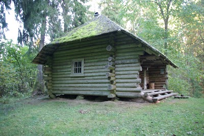 Photos of RMK V&auml;llam&auml;e metsamaja