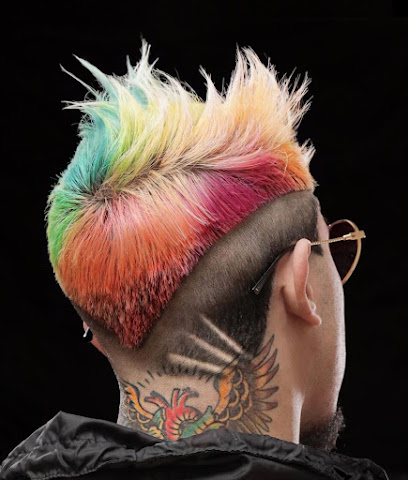Copper Comb Barbershop صالون كوبر كومب للعناية بالرجال