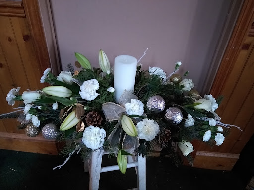 TERRY'S FLORAL TREASURES - Thumbnail