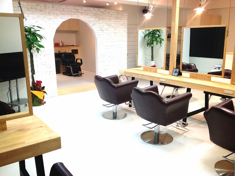 Agu hair lounge 新百合ケ丘