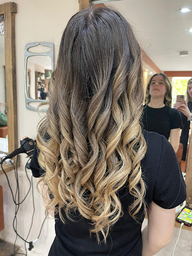 Cocoa Hair Design - Thumbnail