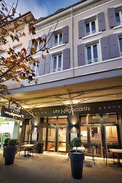 Hôtel Les Négociants by null