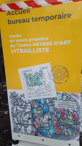La Poste Services-Courrier-Colis Chartres - Thumbnail