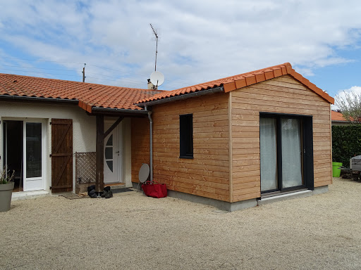 Photo de SCOP Bois et Paille charpente à Vasles (79340)